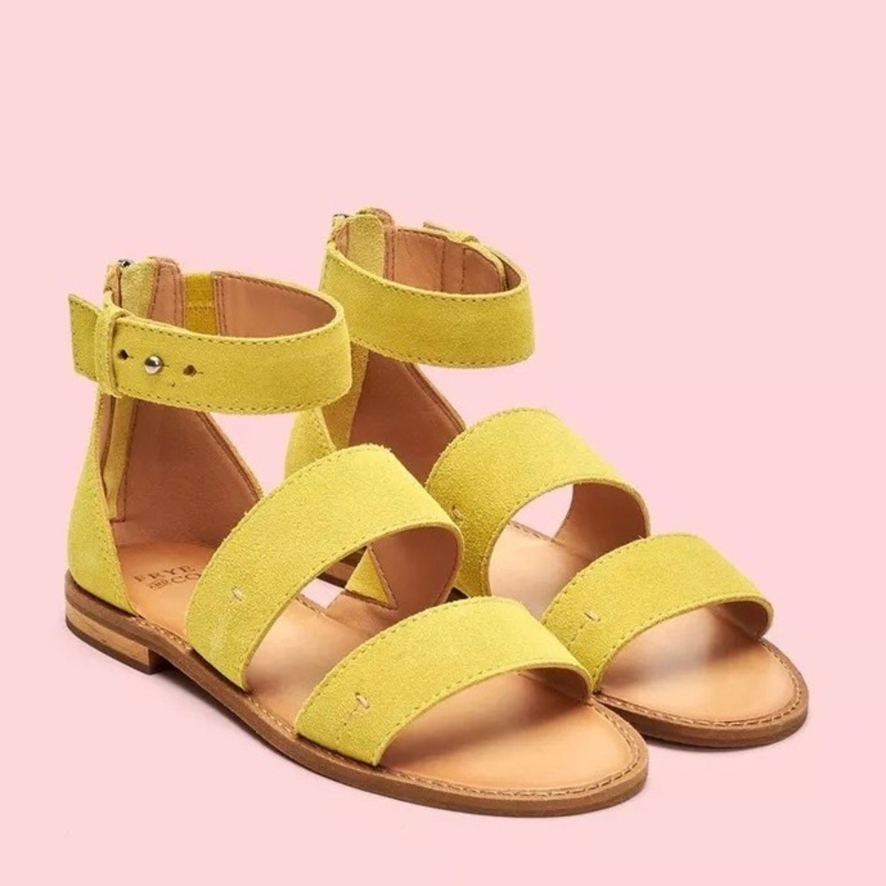 NIB Frye and Co. Evie 2 Band Flat Boho Sandal